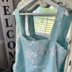 Vanity Light Blue Floral Top